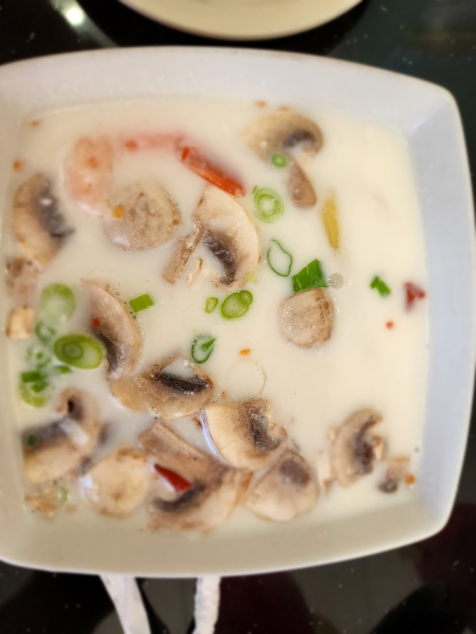 Tom Kha
